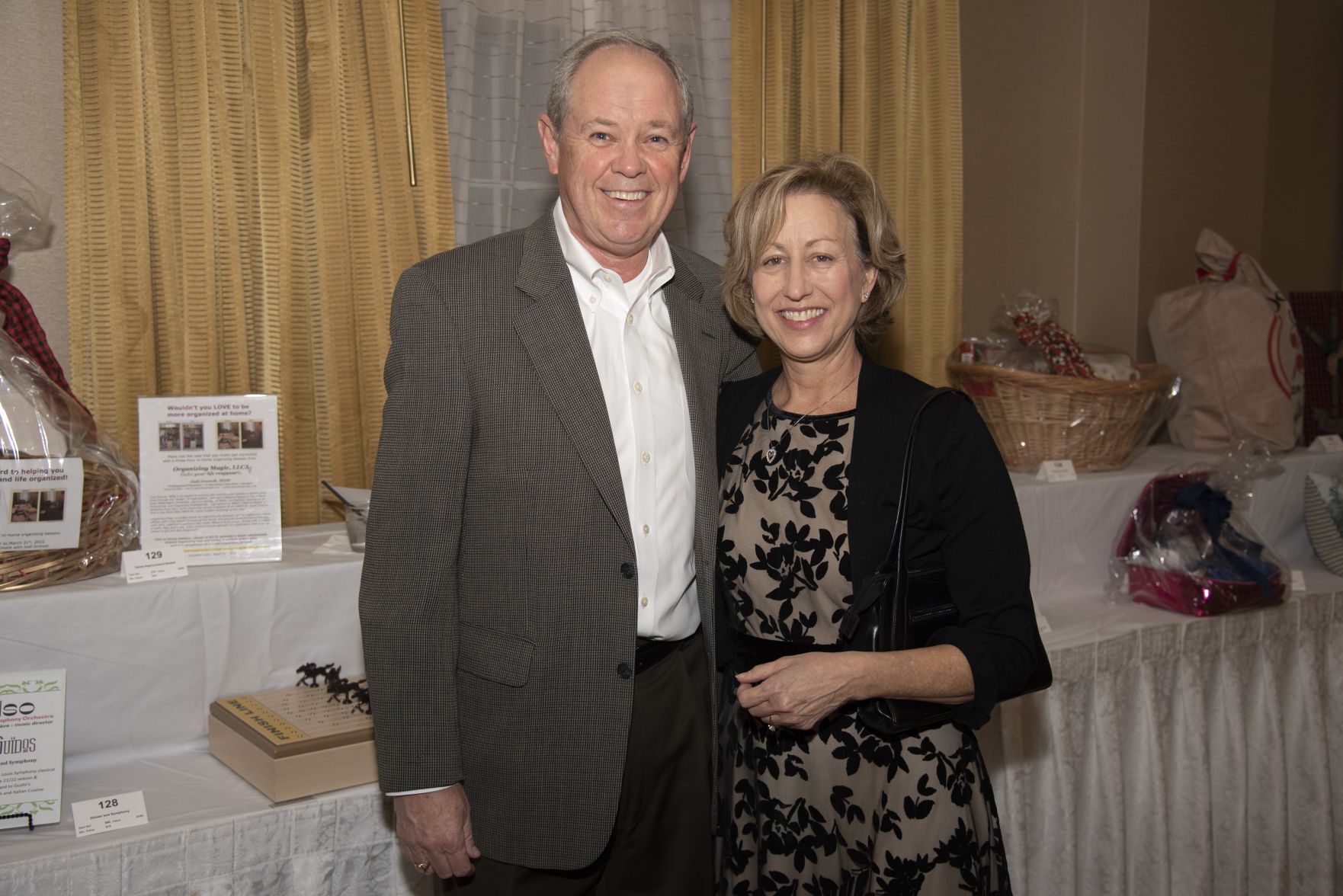 Ron and Debbie Howe